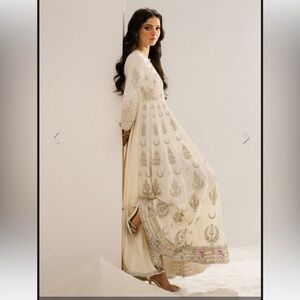 NWT pakistani luxe pishwas (shirt &dupatta)